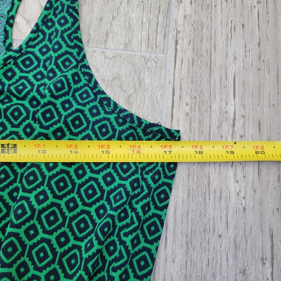 2/$20 Banana Republic Geometric Dress Large - Picture 7 of 9